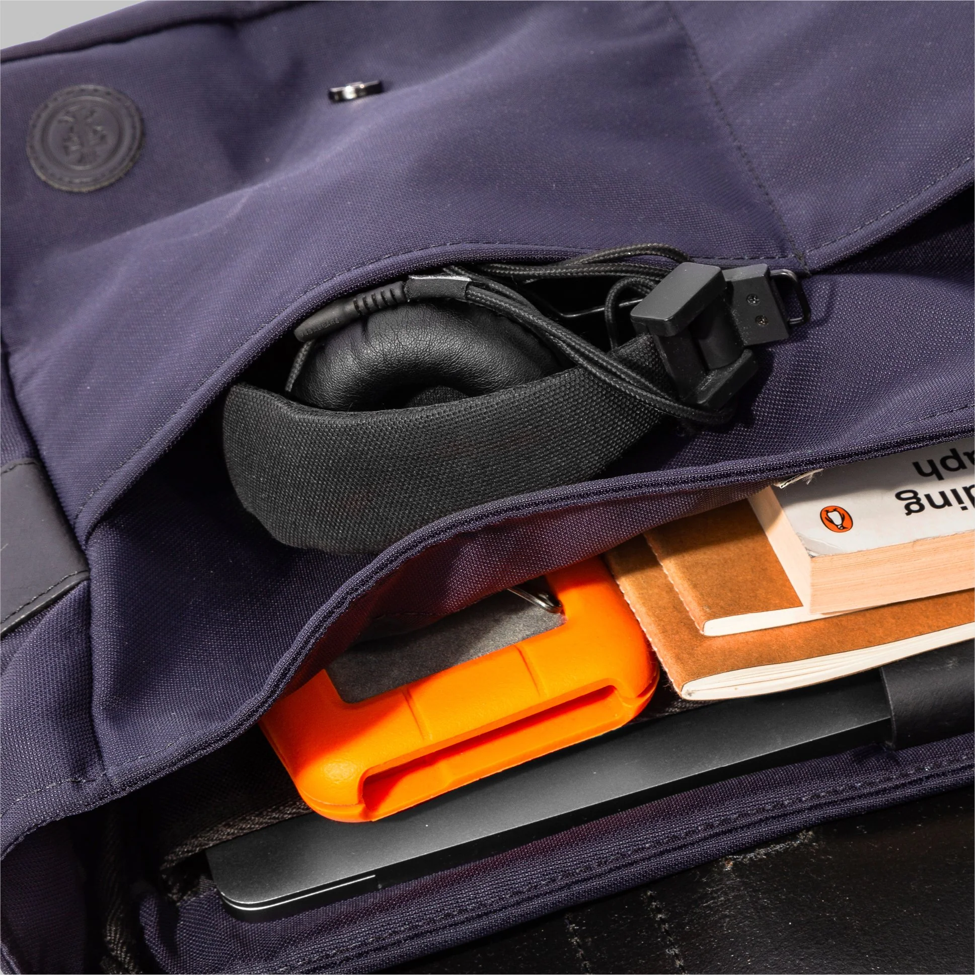 Portland Navy Nylon & Leather Messenger Bag - Image 9